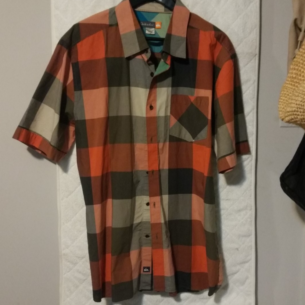 Quiksilver short sleeve buttondown